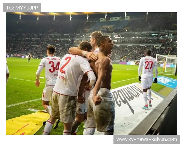 科隆中场串联能力获得认可